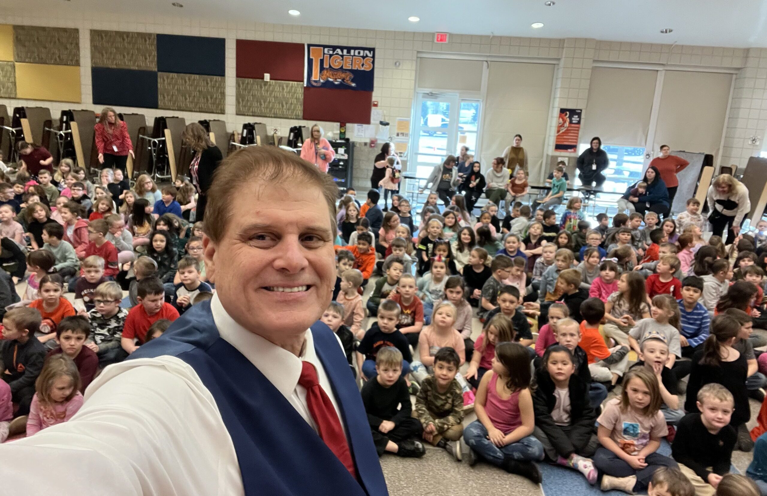 Ohio magician Ron Spangler performs magic at an elementary school in Galion Ohio